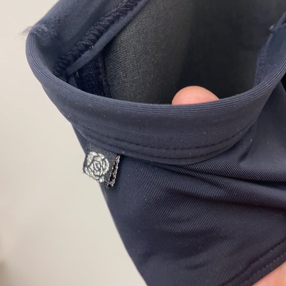 La vie en rose aqua D+ black swim top - Picture 6 of 7